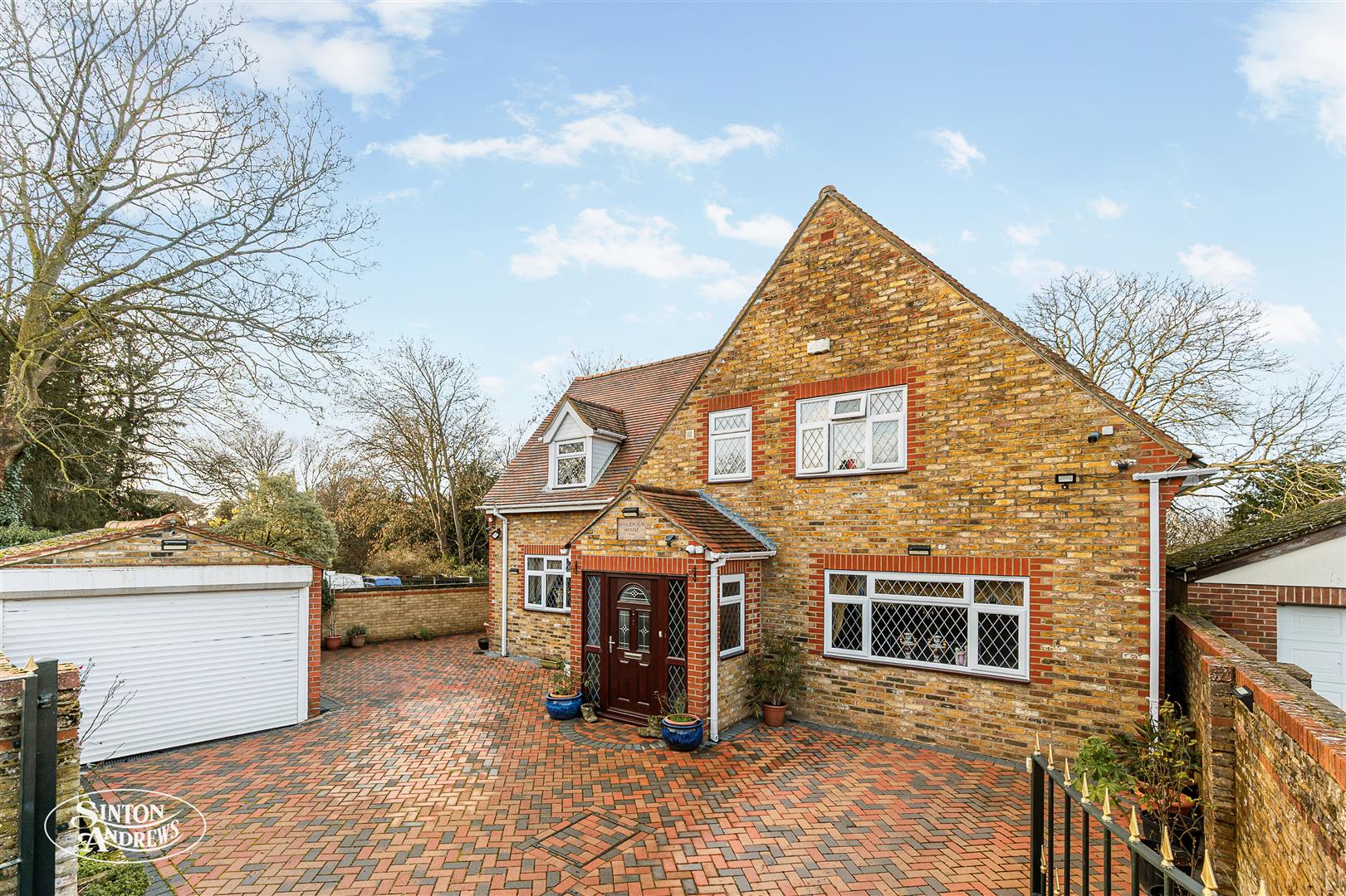 Sinton Andrews Estate Agents - Based in Ealing West London